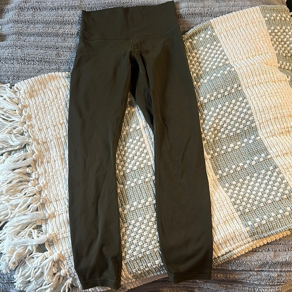 Lululemon 3/4 length Olive Leggings